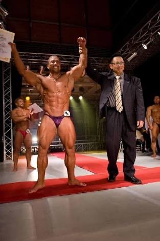 ボディガー tweet media