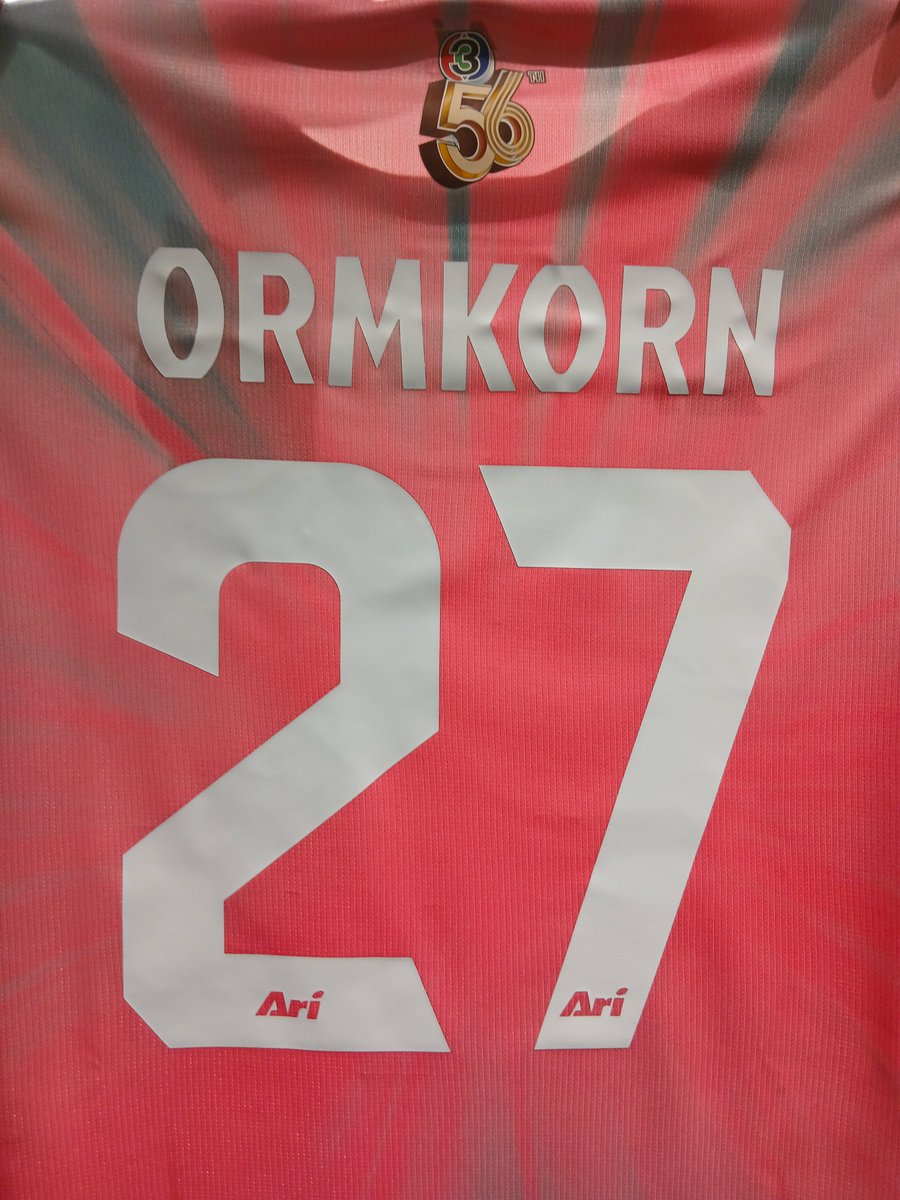 SS. S​ h o​ o​ t :Korn:-)📸 tweet media