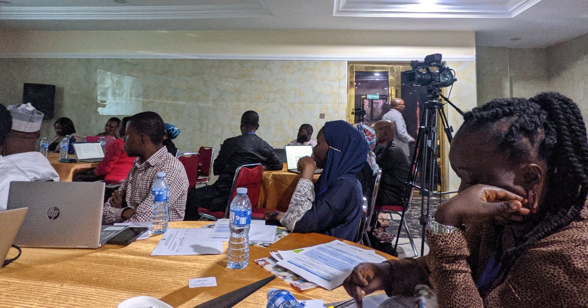 ISMPH- International Society of Media in Public He tweet media