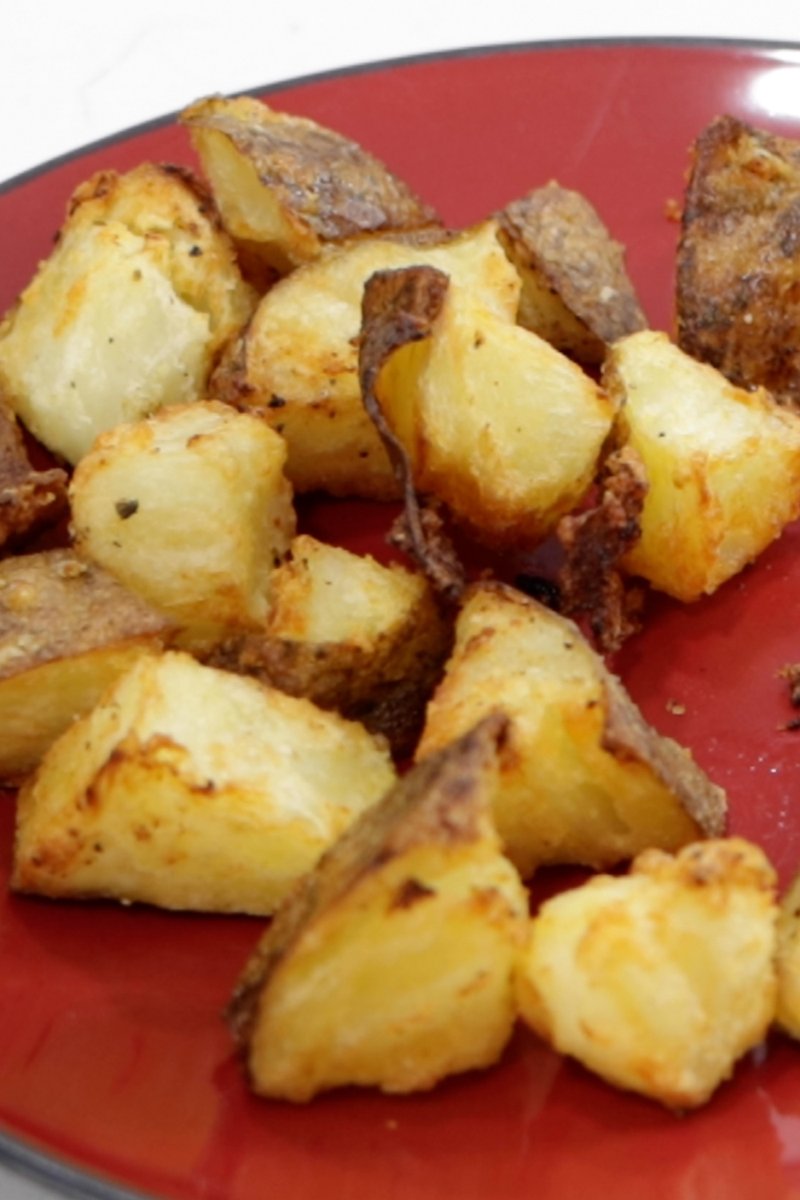 In The Kitchen With Matt tweet media