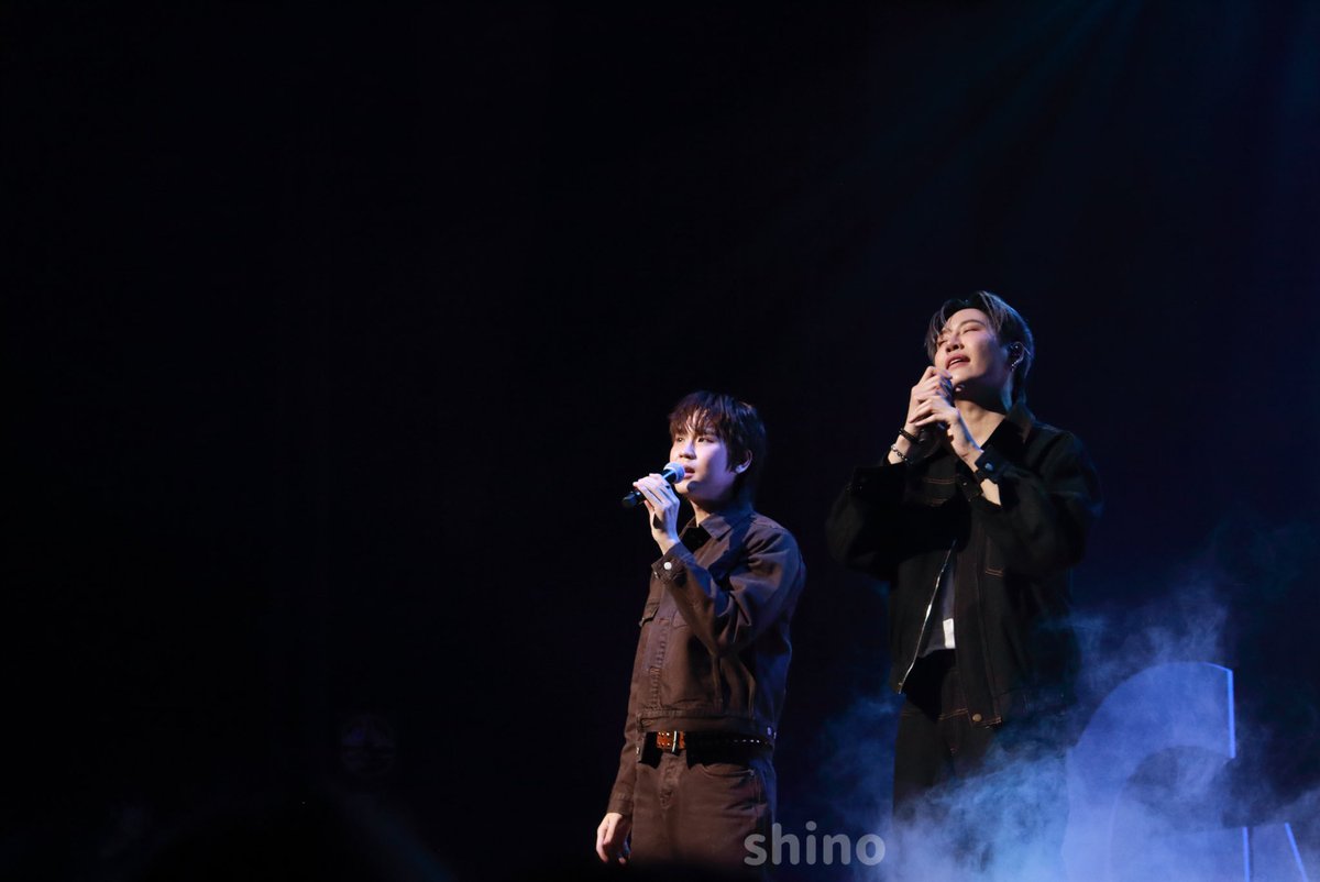 buchioka's tweet photo. 追加📷
聞き入ってたから写真は少ししかないけど、2人の歌ってる姿が本当に素敵だった🎤

BOUNPREM FANDAY30 IN TOKYO
#GMMTVFANDAY30INTOKYO
#BPFANDAY30XTOKYO https://t.co/DiUgnxb0HM