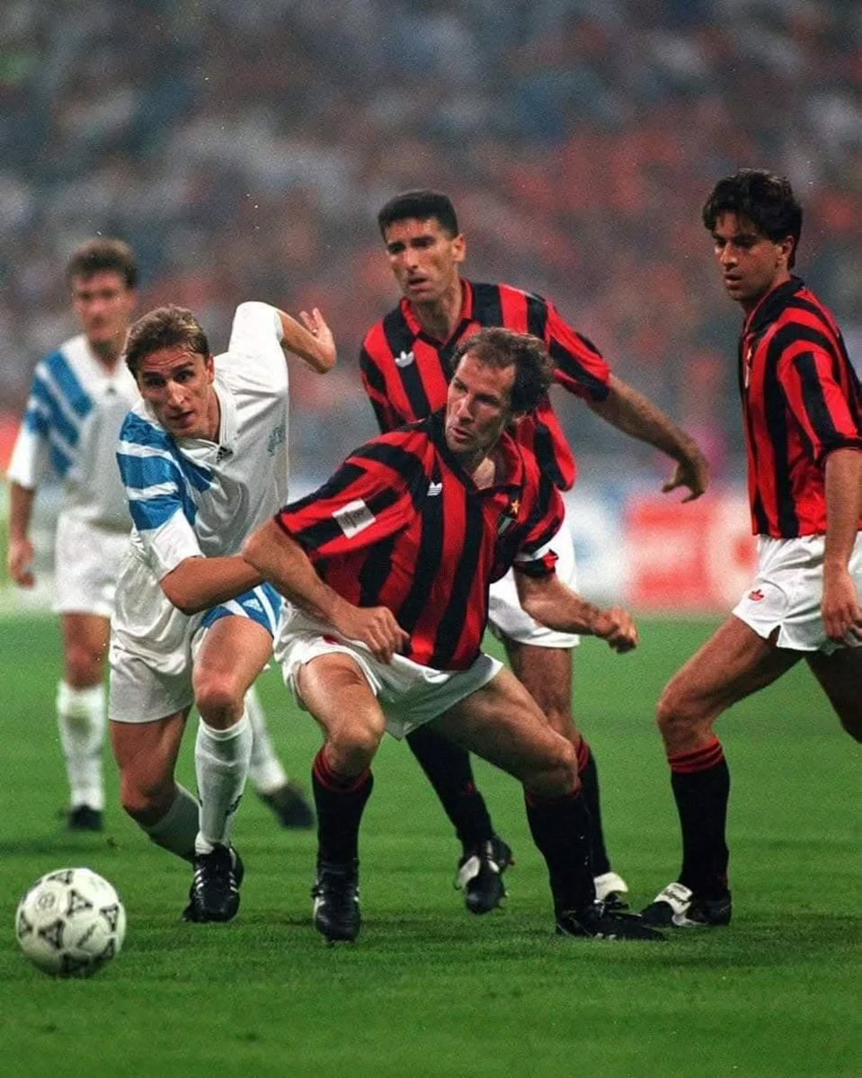 90s Football tweet media