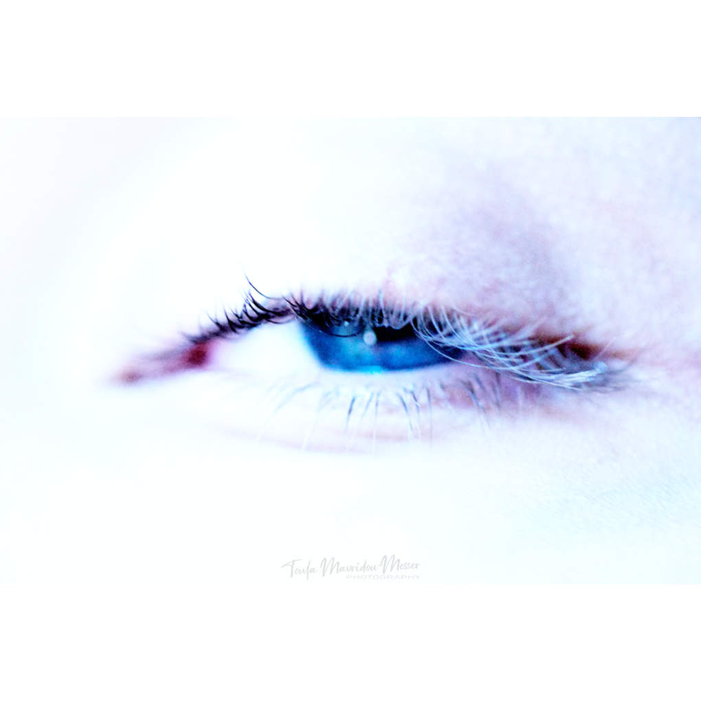 Toula Grayce Mavridou-Author & Photographer-No DMs tweet media