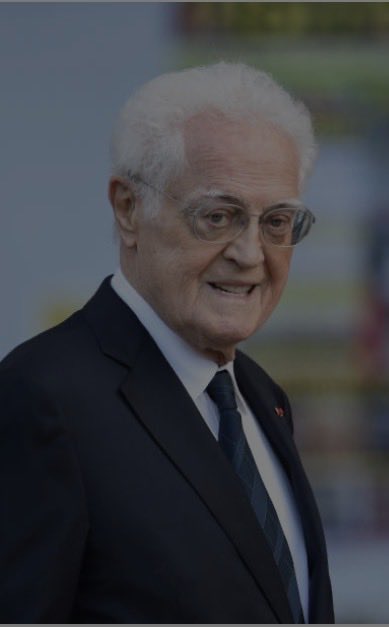 ACFMoussavou's tweet photo. Hommage à Lionel Jospin.
Homme d’État de convictions, il incarnait une République exigeante, intègre et fidèle à l’intérêt général. Son engagement a profondément marqué le mien. Une référence, un guide, une inspiration.

Qu’il repose en paix. https://t.co/gRz86nk4F0