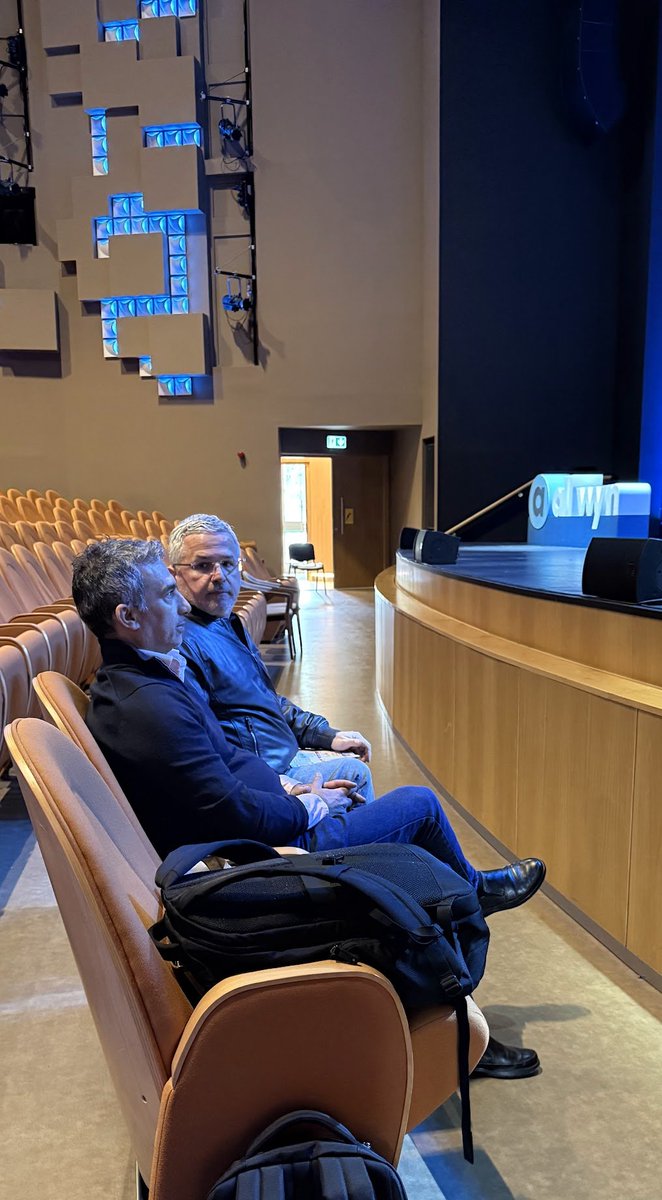 DimitrisLambrianides tweet media