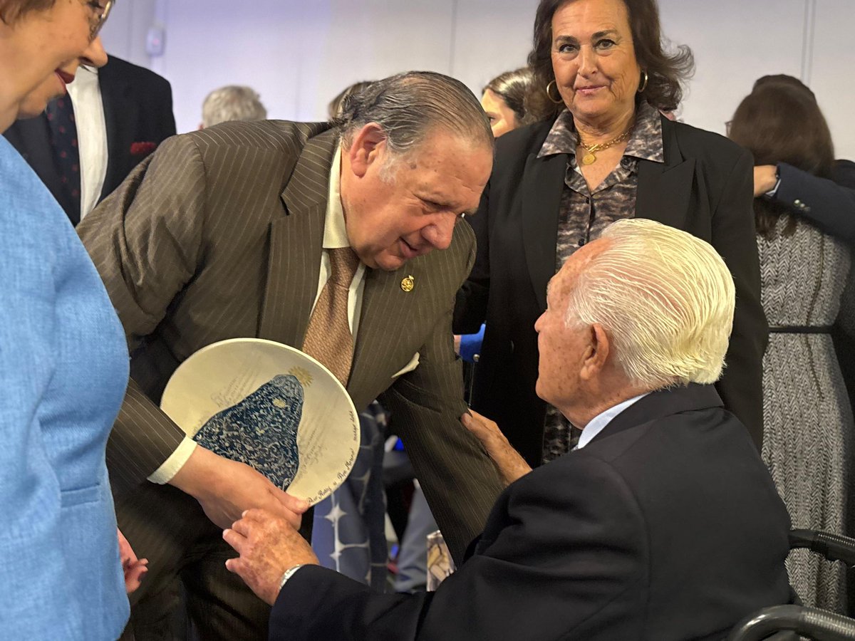 Manuel Alés del Pueyo tweet media