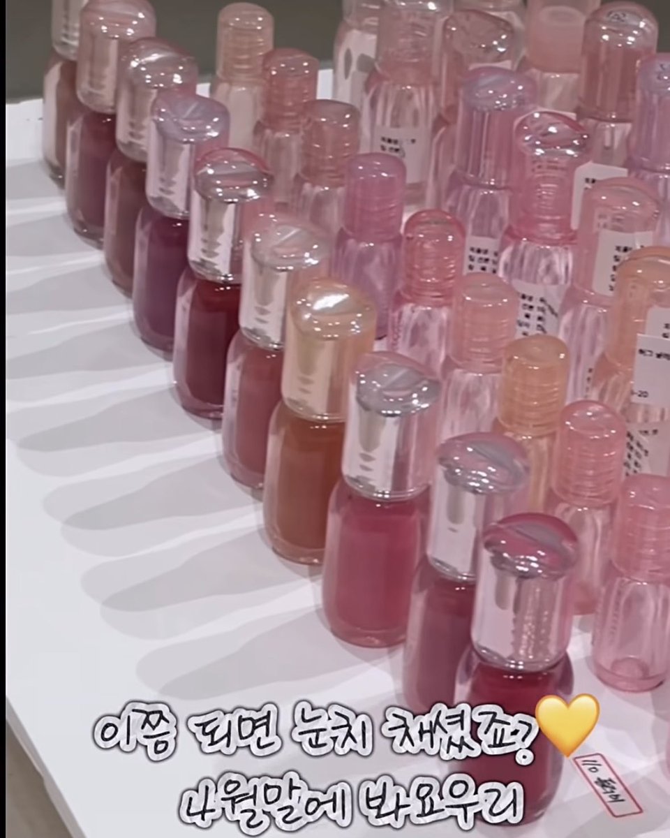 맑은달 tweet media