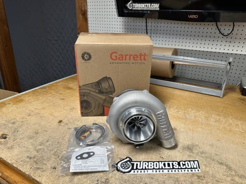 We understand sometimes it can be hard to choose the correct turbo. Here is a Garrett G30-700 Turbo with the T51R mod and easy, fast spooling 700HP turbo in a compact frame. Contact us know to make sure you get the correct sized turbo for your build!  turbokits.com/turbochargers/…