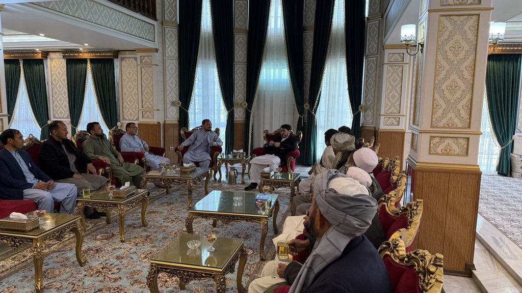 _nation_party's tweet photo. (۶۳)
حضور اقشار مختلف مردم مومن و با عزت کابل برای عید مبارکی 

کابل - ۳ حمل ۱۴۰۵ https://t.co/hIf9WSyKr5