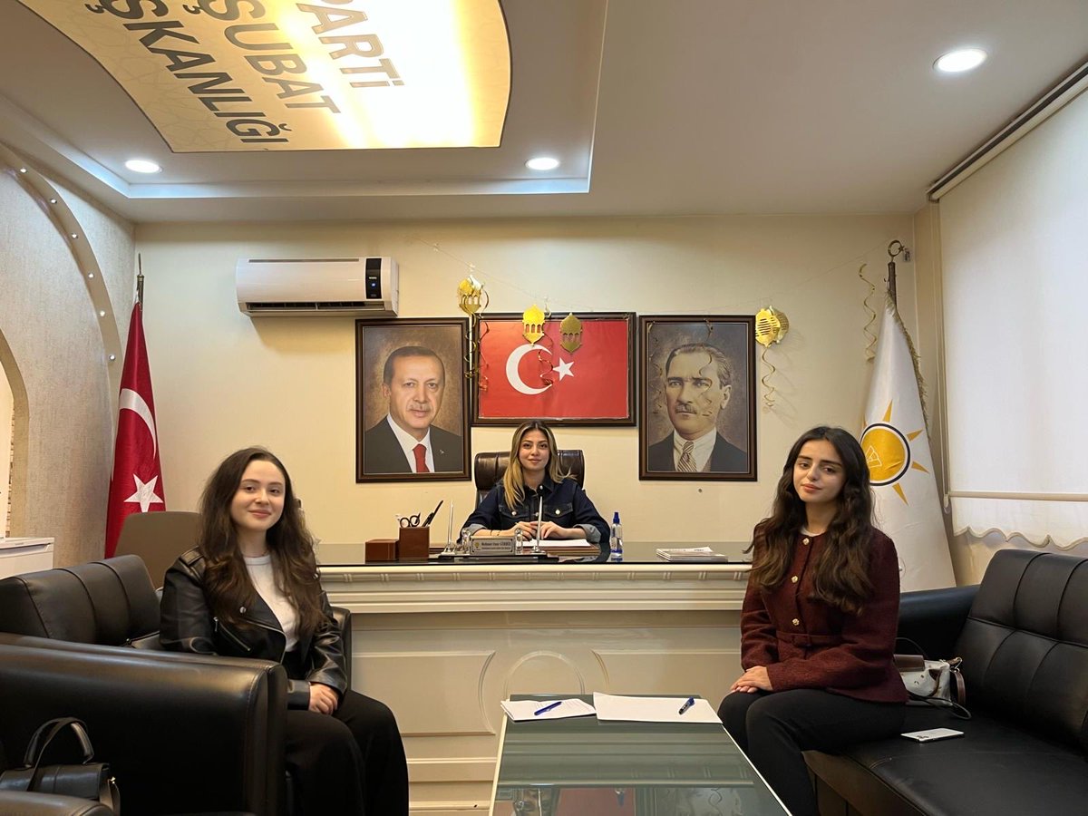 Sosyal Politikalar Birim Başkanımız Aysel Sepetyapan’ın öncülüğünde, komisyon üyelerimizle istişare ve değerlendirme toplantımızı gerçekleştirdik.