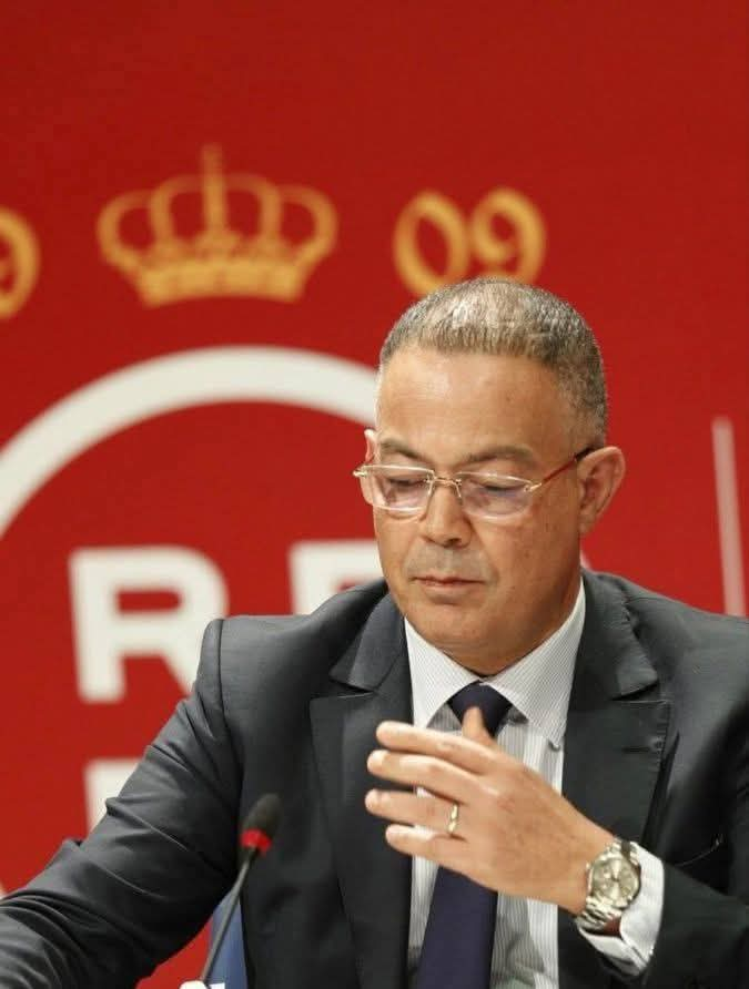 mawadiae's tweet photo. بعد استرجاعه لكاس افريقيا جزائرون يطالبون القجع باسترجاع جماجم الشهداء من المتاحف الفرنسية بعد فشل تبون. https://t.co/LHGFPzMfhi