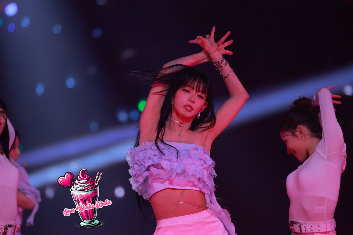 Love Shake Data tweet media