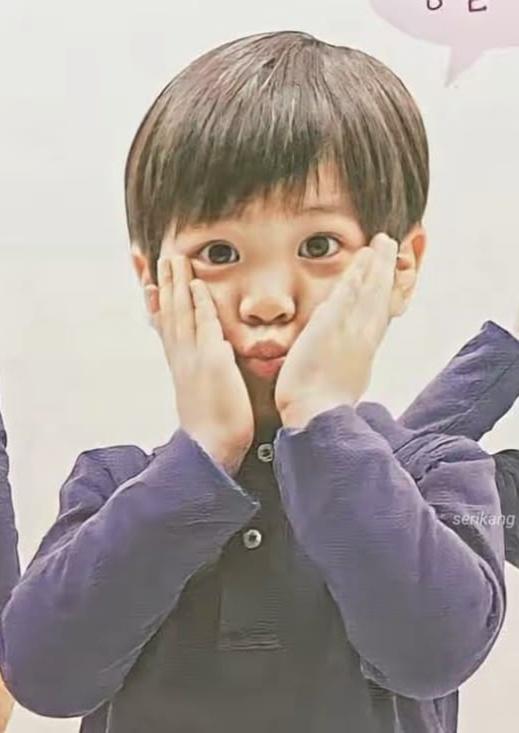 7th year: sachi 𖣂.ೀ tweet media