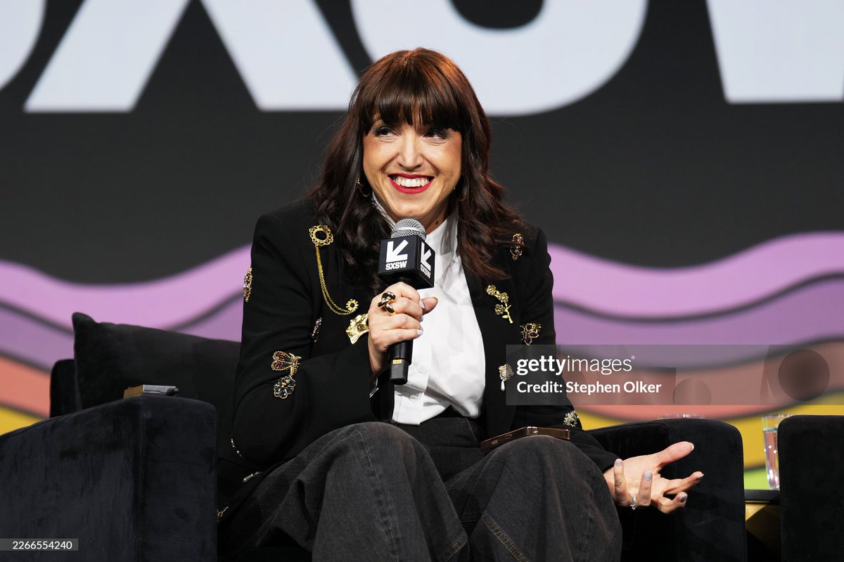 Andreea Gleeson tweet media