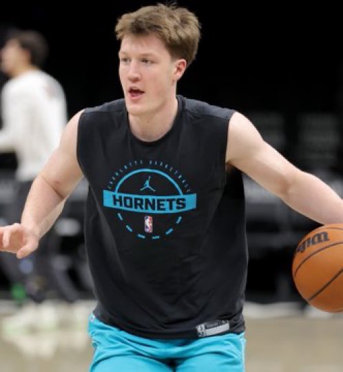 The Night MVP tweet media