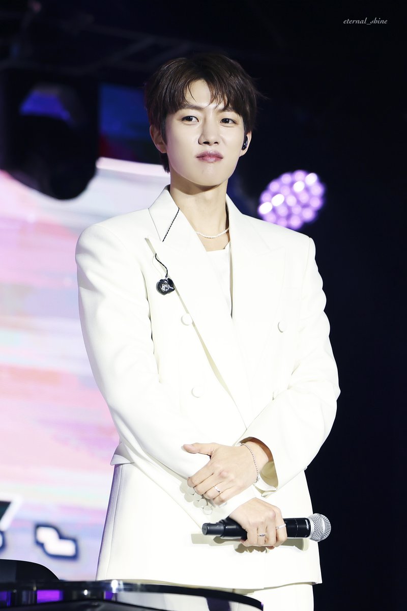 260314 성열 방콕 팬미팅    
2026 LEE SUNG YEOL ASIA FAN MEETING IN BANGKOK

😗😙😚

#성열 #LEESUNGYEOL #이성열 #AsteroidinBKK #SUNGYEOLinBKK