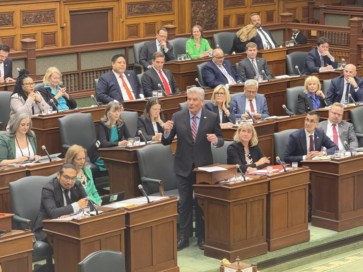 Tina Yazdani tweet media