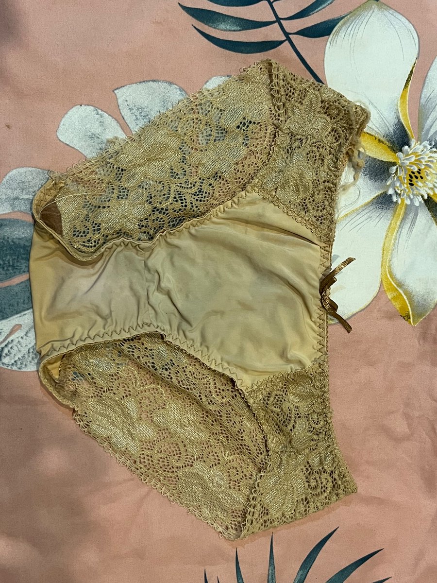 WARNING ! tweet media