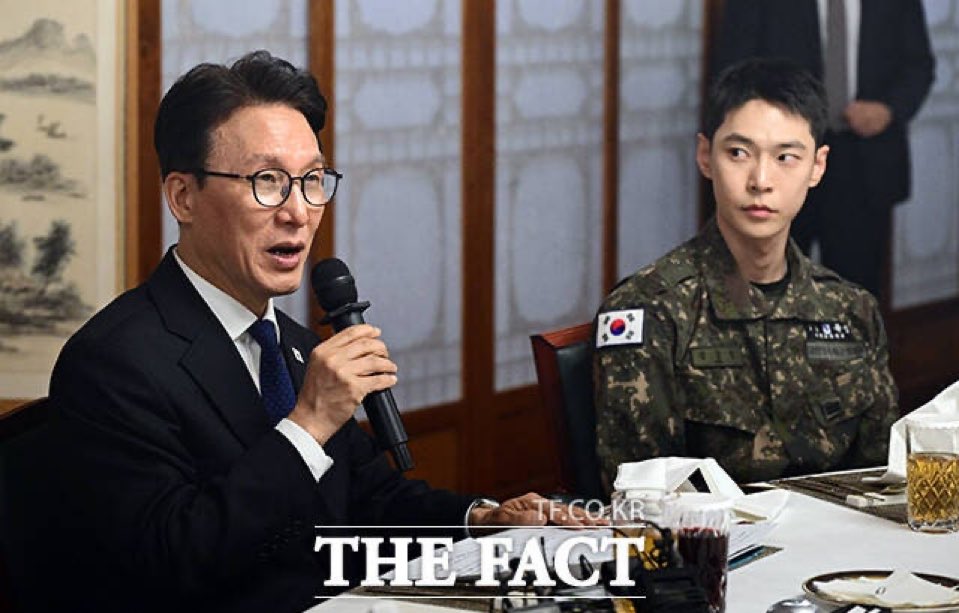 ᨳ แอคเพว ഒ tweet media