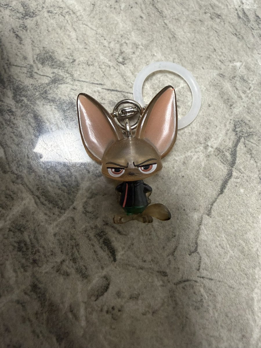 𝗿𝗶 tweet media