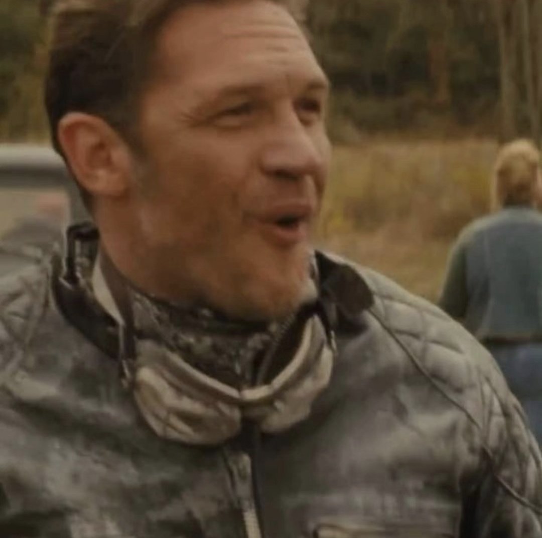 Angelique Fama-Schel tweet media