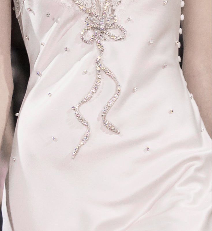 𝓇𝑜𝓈𝒾𝑒 tweet media