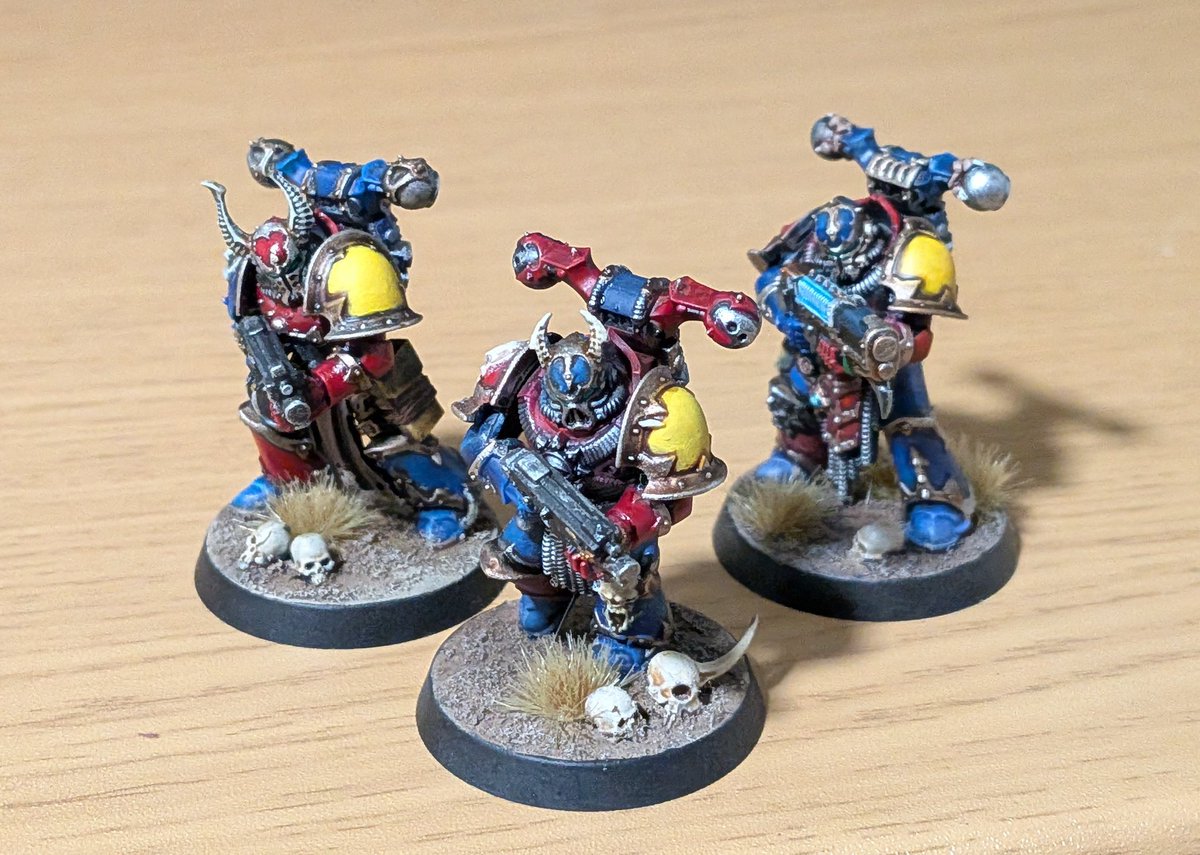 つね連隊長 tweet media