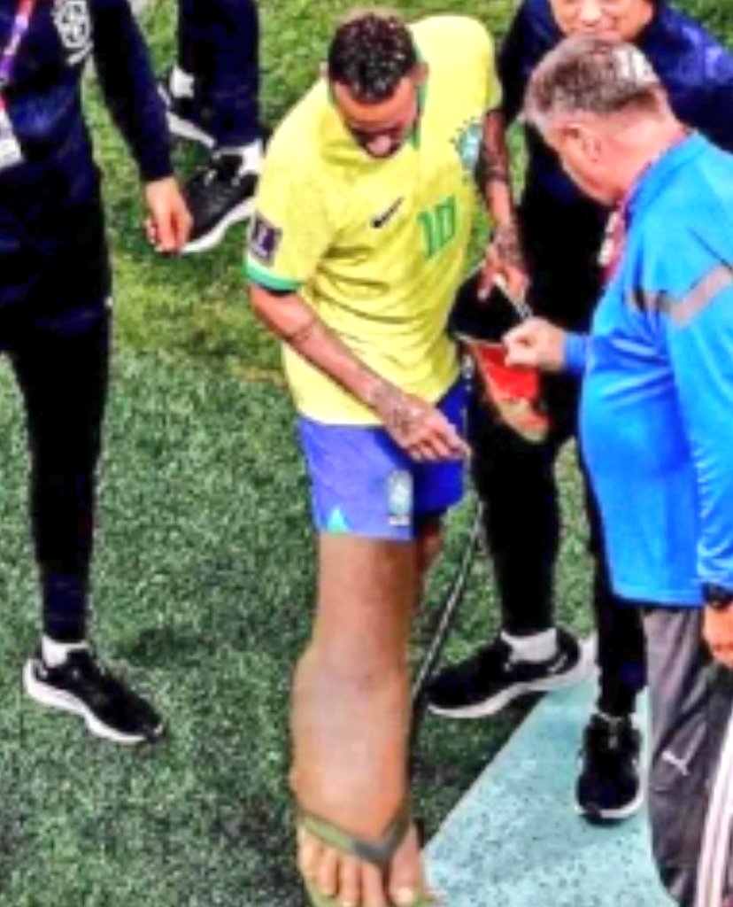 L.Rzzoᶜʳᶠ tweet media