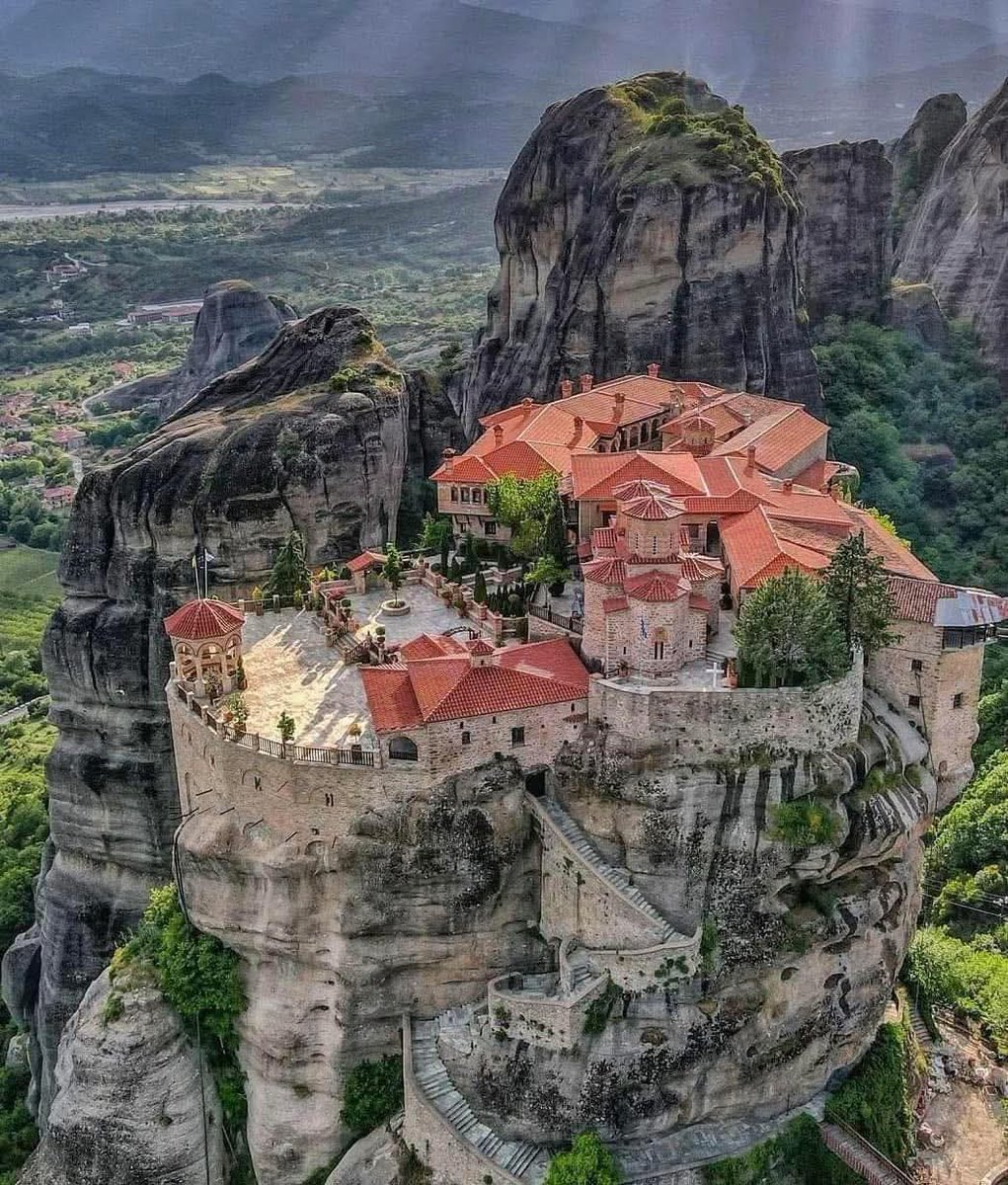 The world in Frames tweet media