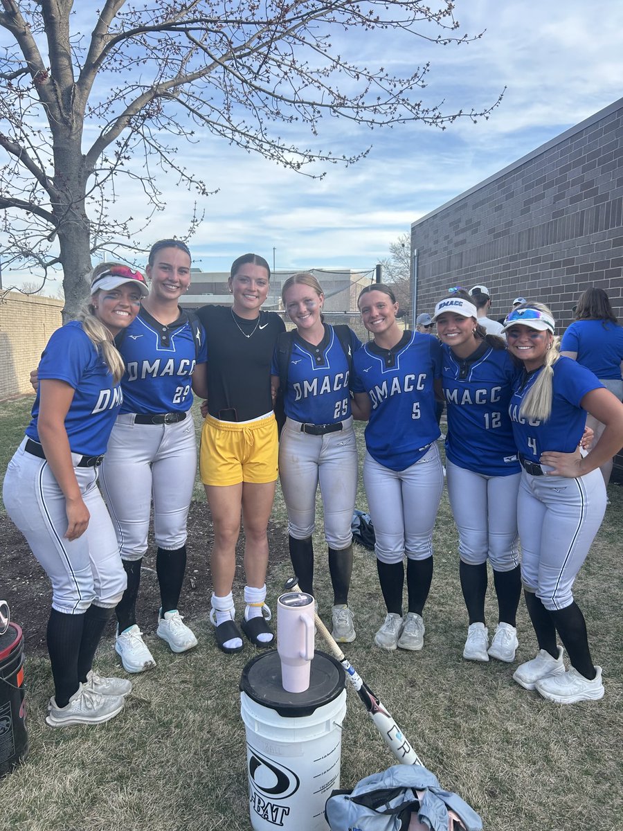 DMACC SOFTBALL tweet media
