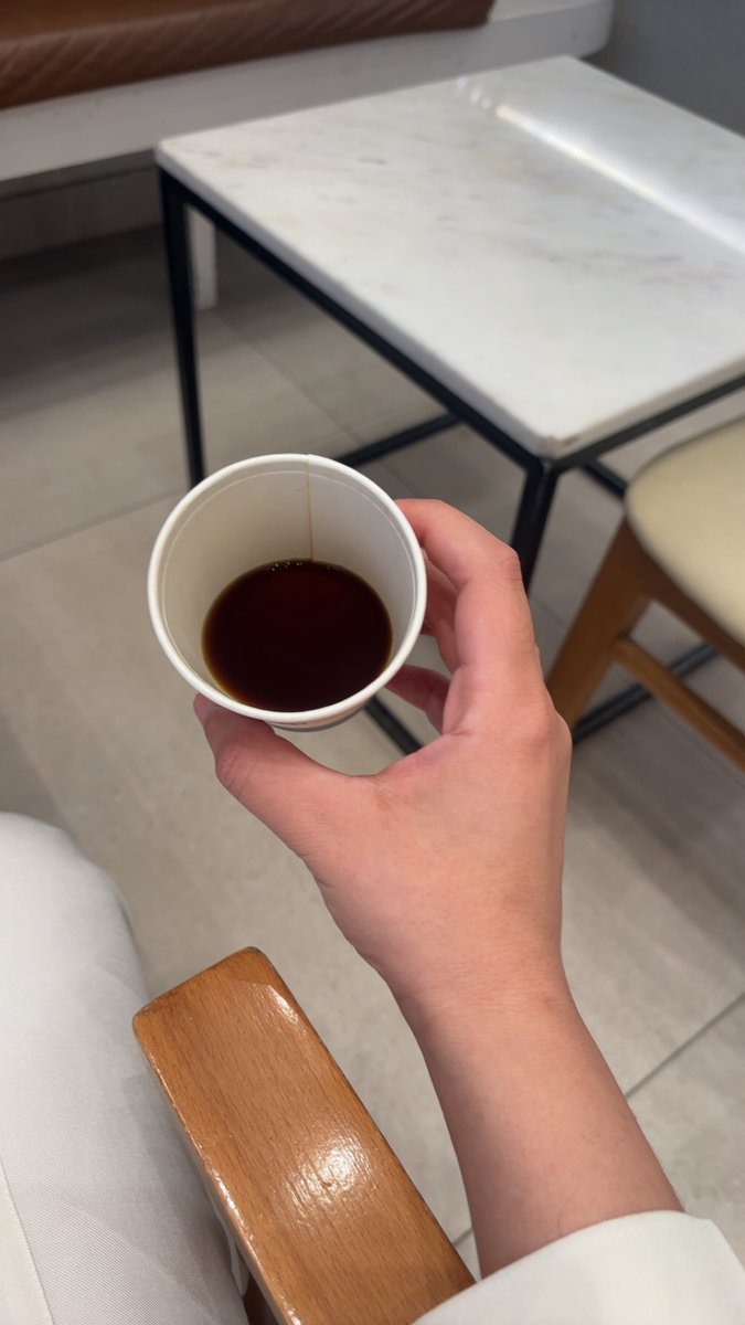 عزيز | أدبيات tweet media