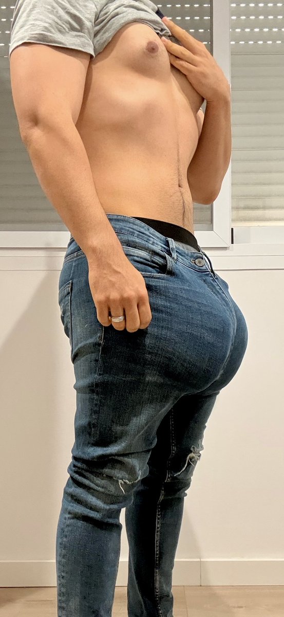 SILICONED KING 👑 tweet media