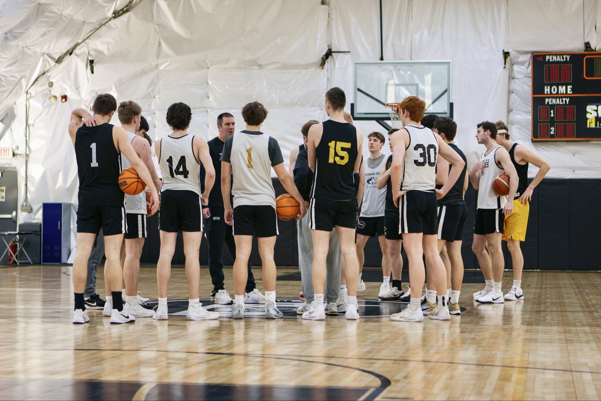 Michigan Tech MBB tweet media