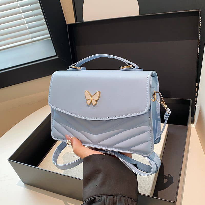 A R A B - M O N E Y🇲🇼🇦🇪🔌 tweet media