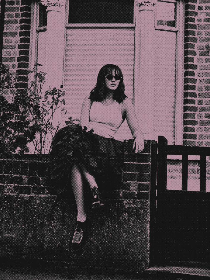 ᅟᅟᅟᅟ⸸ᅟᅟ𝔉ield ᅟof ᅟ𝔅ones . tweet media