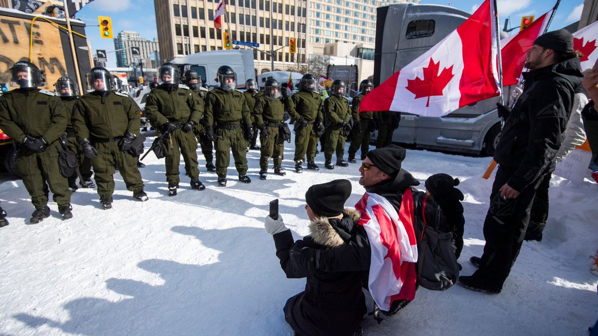 Rob Logan tweet media