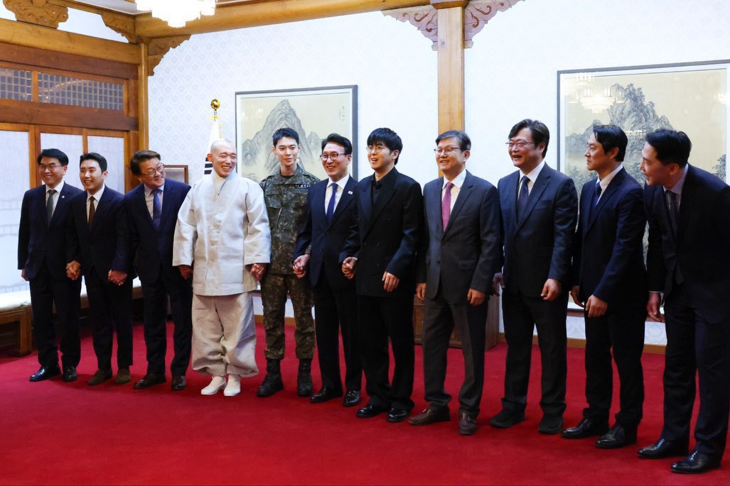 DOYOUNG Indonesia ໒꒱ tweet media