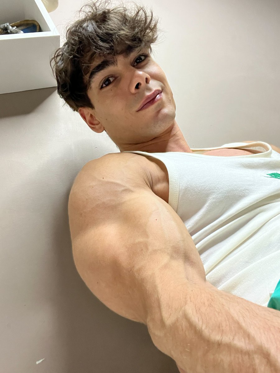 Ripped bruno tweet media