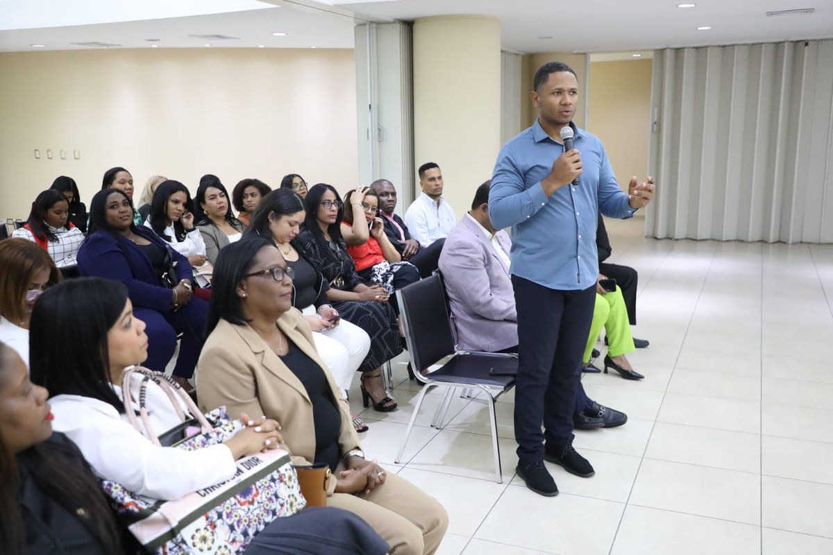 Universidad del Caribe tweet media