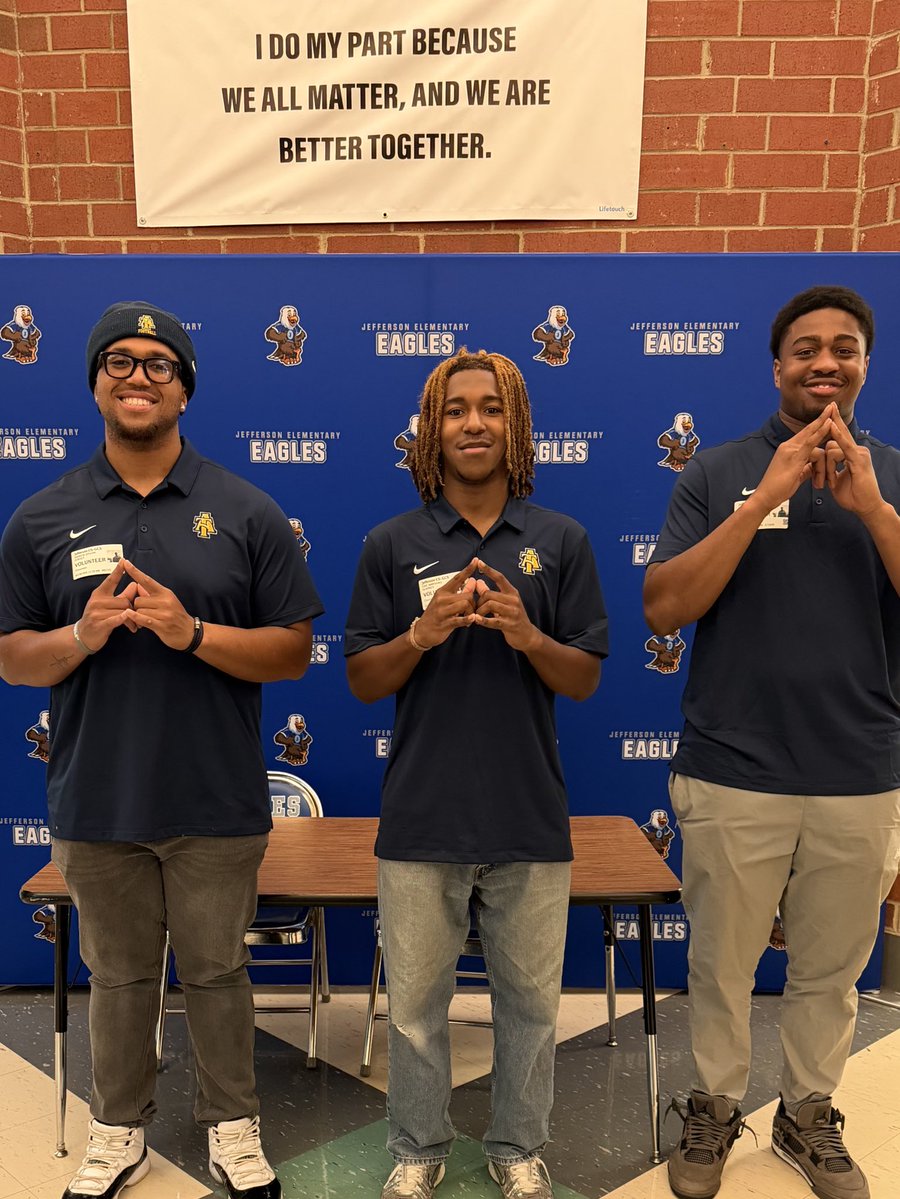 Aggie Pride tweet media