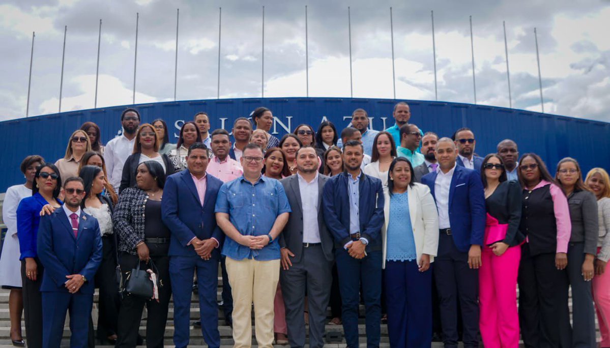 Universidad del Caribe tweet media