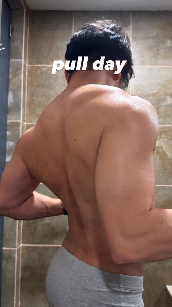 Phoenix Sy tweet media