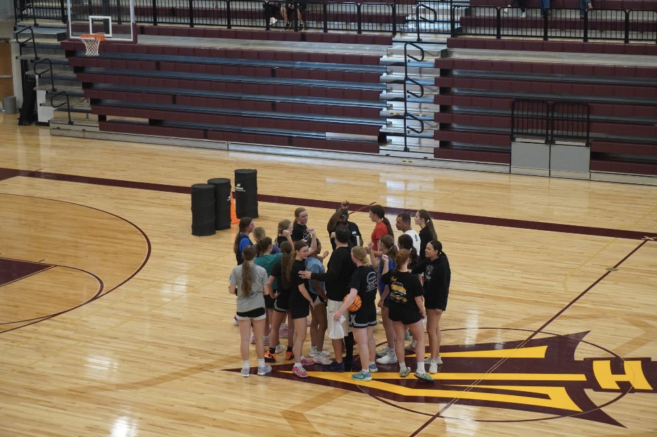 Apply Pressure Elite tweet media