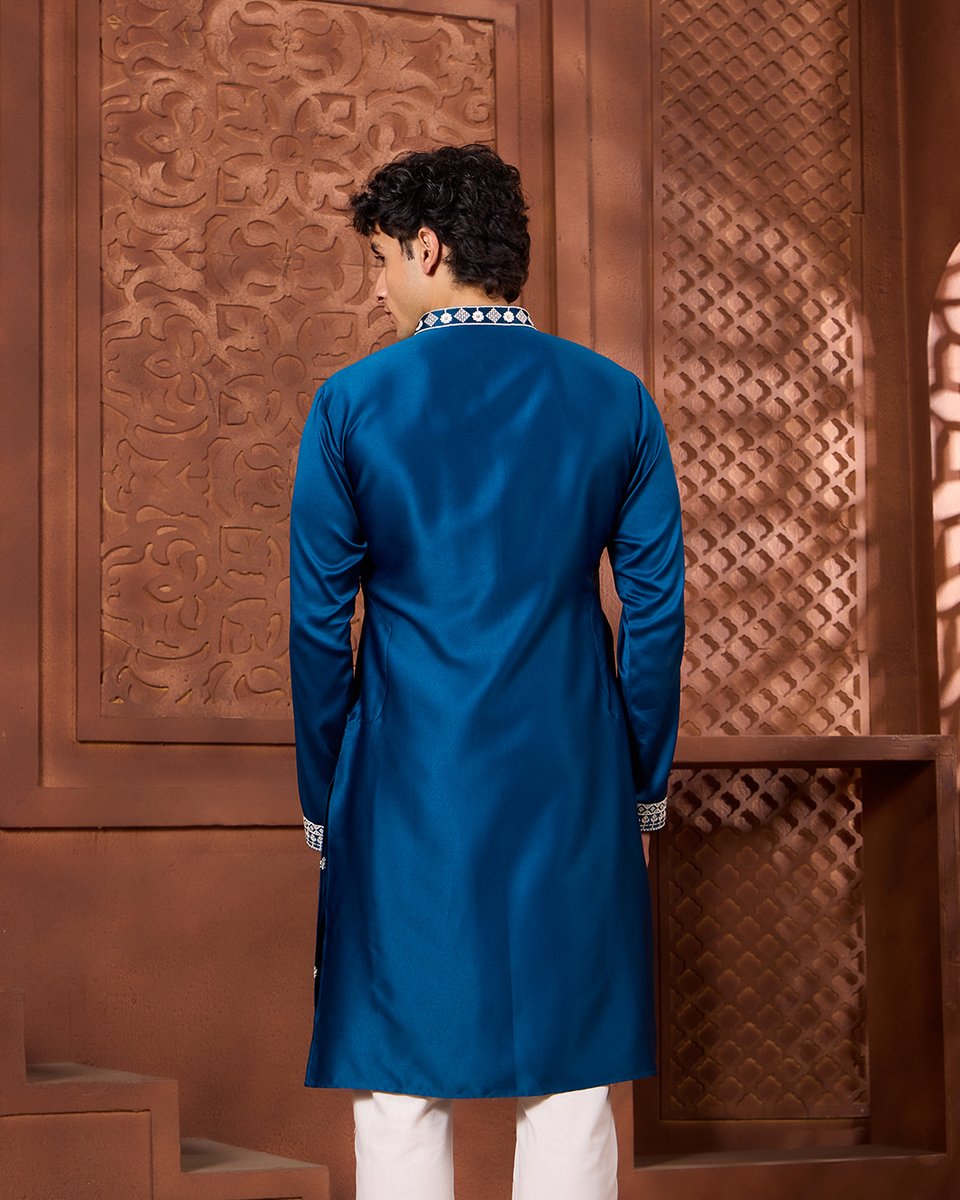 agapi_clothing's tweet image. Swipe through elegance ,From timeless embroidery to modern festive fits, discover styles that define every celebration ✨

#AgapiClothing #MensEthnicWear #KurtaStyle #FestiveCollection #IndianMensFashion #EthnicVibes #StyleInspiration #FestiveElegance #us #texas #canada