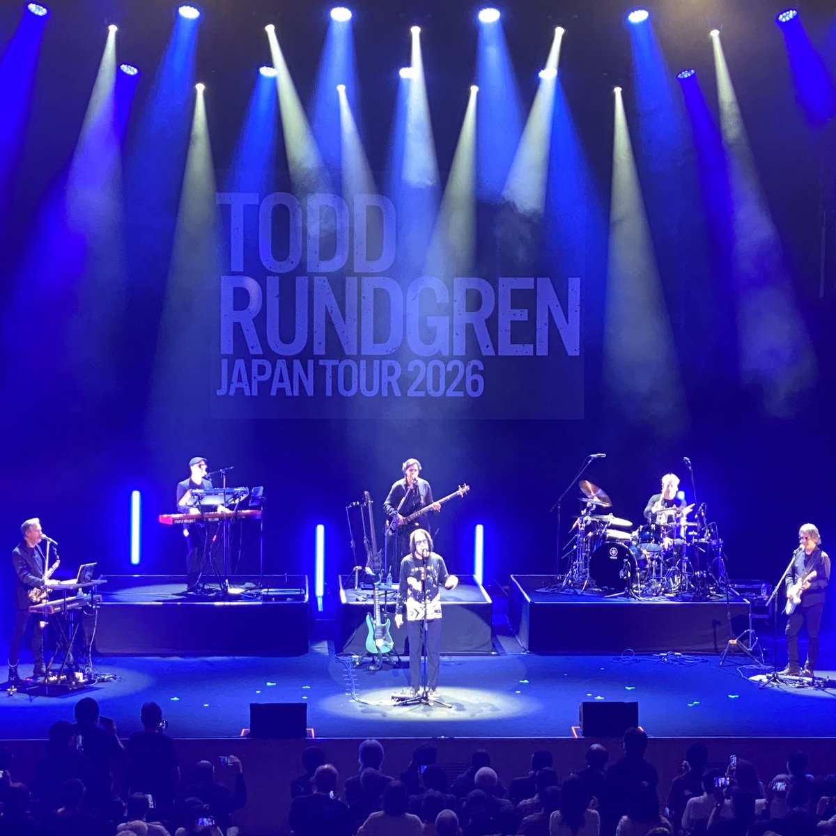 カーネーション CARNATION tweet media