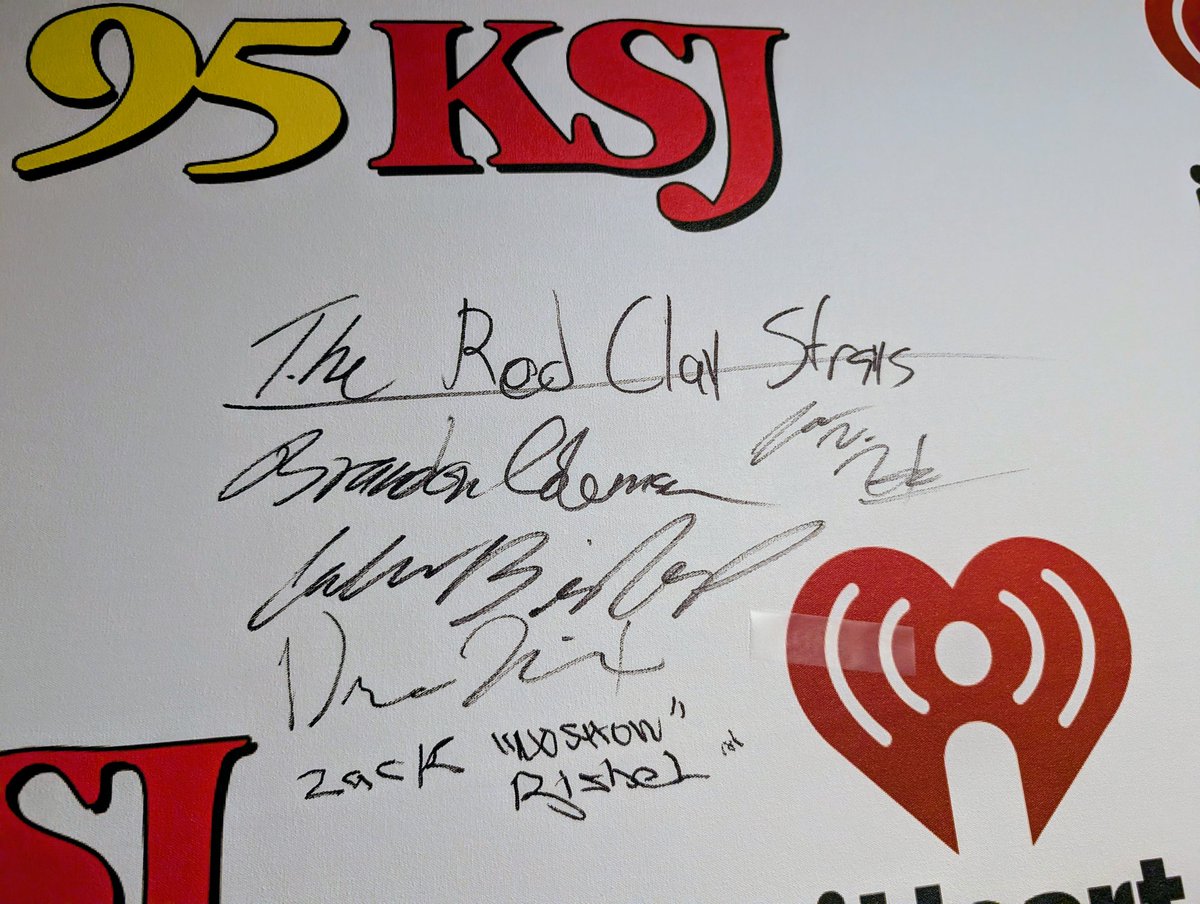 UncleHenry tweet media