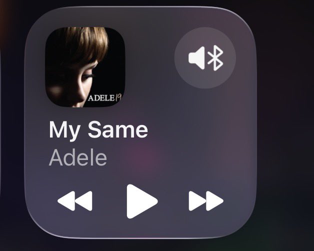 isla 🪐 tweet media