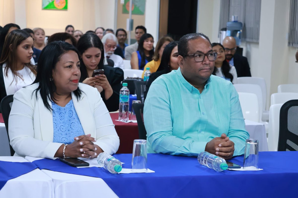 Universidad del Caribe tweet media