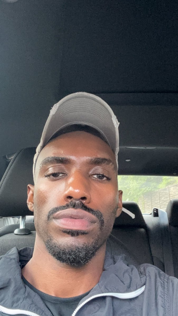 omar ♌️ tweet media