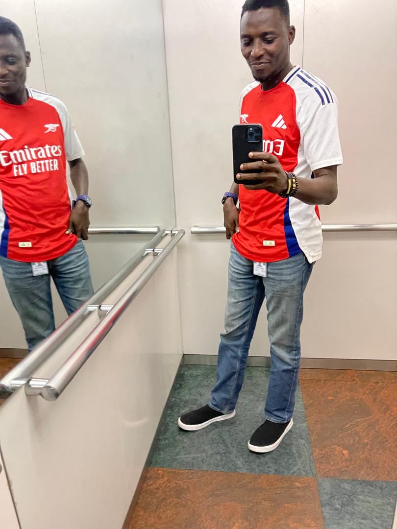 ybamidele's tweet photo. It's either gunners or nothing... we no dey tire, ewure🐐 FC🤪😁😜 https://t.co/3aXL1d4Srg